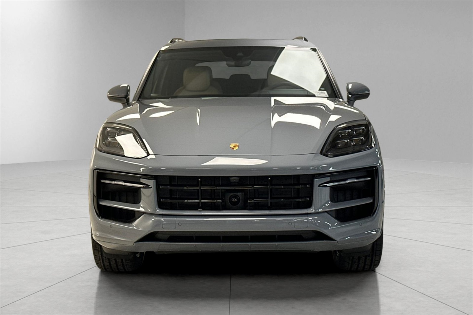 2025 Porsche Cayenne Base photo 11