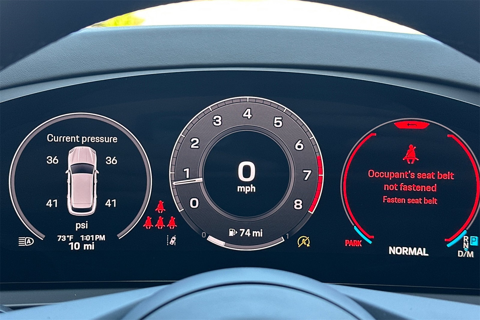2025 Porsche Cayenne Base photo 22