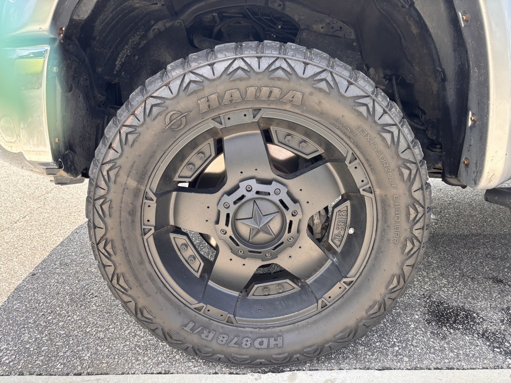 Used 2016 Toyota Tundra Crew Cab 4x4 Pickup for sale #SP1400 - photo 13