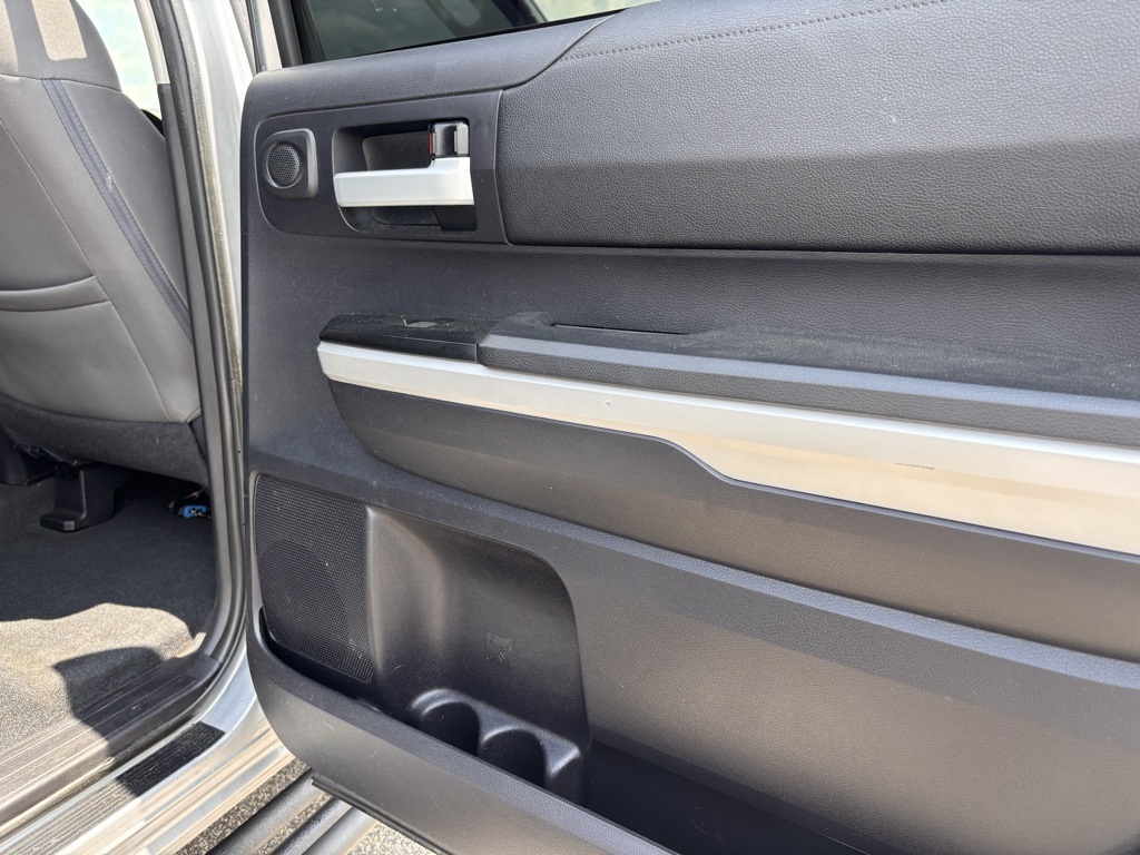 Used 2016 Toyota Tundra Crew Cab 4x4 Pickup for sale #SP1400 - photo 25