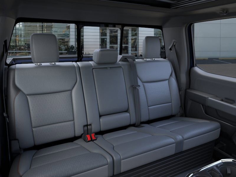 2025 Ford F-150 Lightning Lariat photo 10