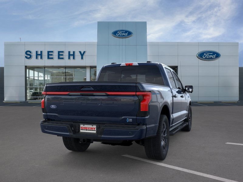 2025 Ford F-150 Lightning Lariat photo 7