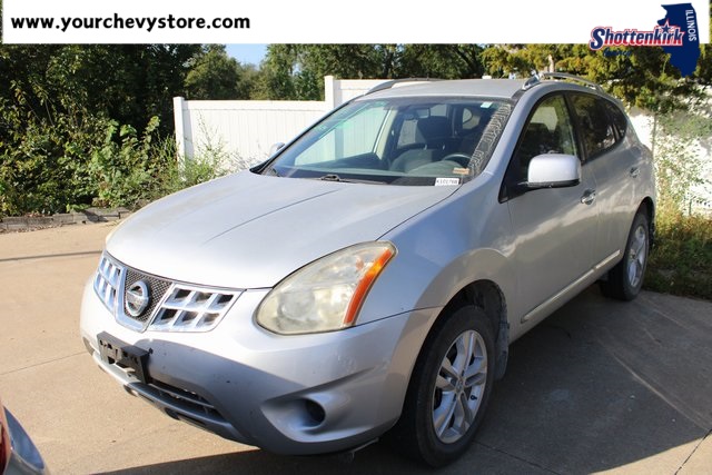 2012 Nissan Rogue SV photo 2