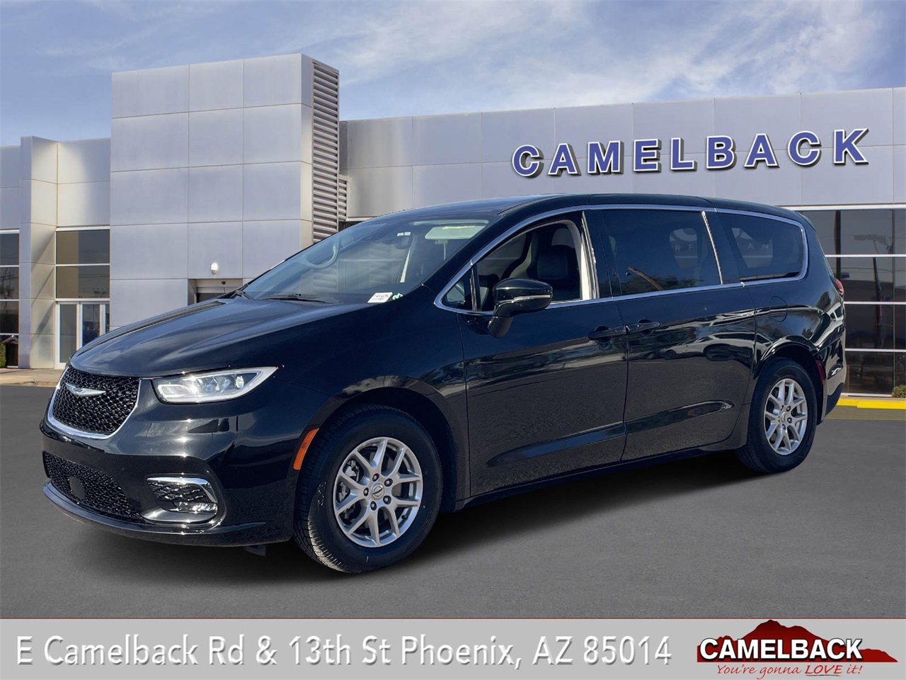 used 2024 Chrysler Pacifica car, priced at $23,993