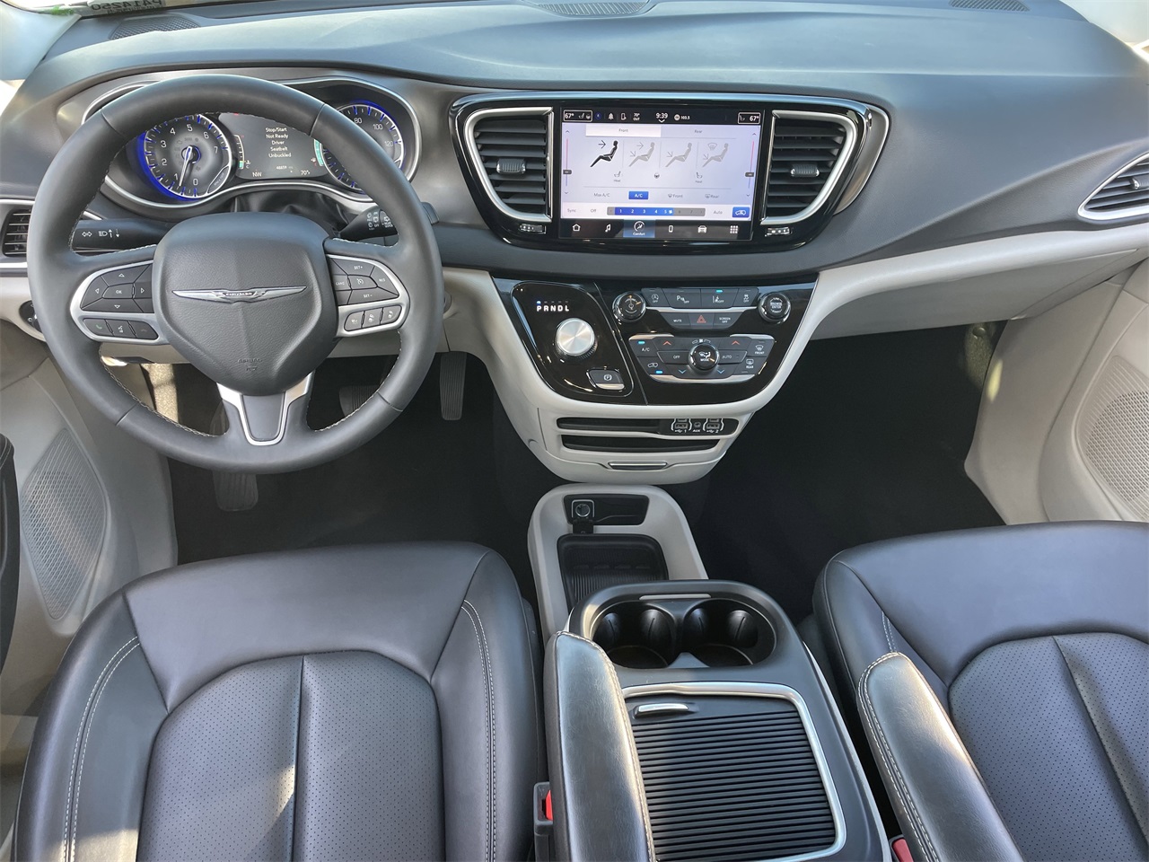 used 2024 Chrysler Pacifica car, priced at $23,993