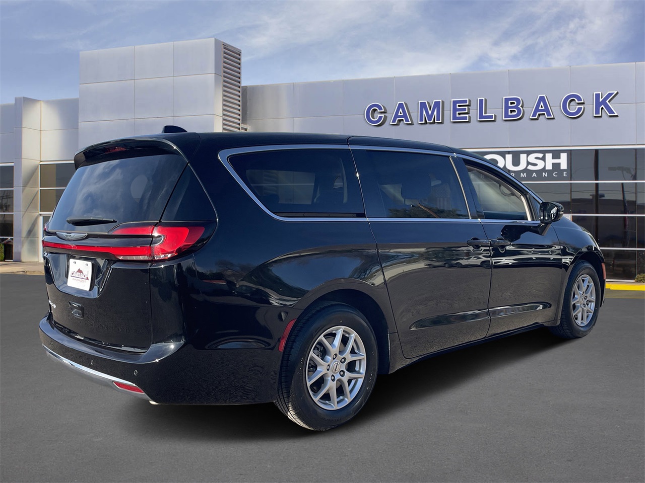 used 2024 Chrysler Pacifica car, priced at $23,993