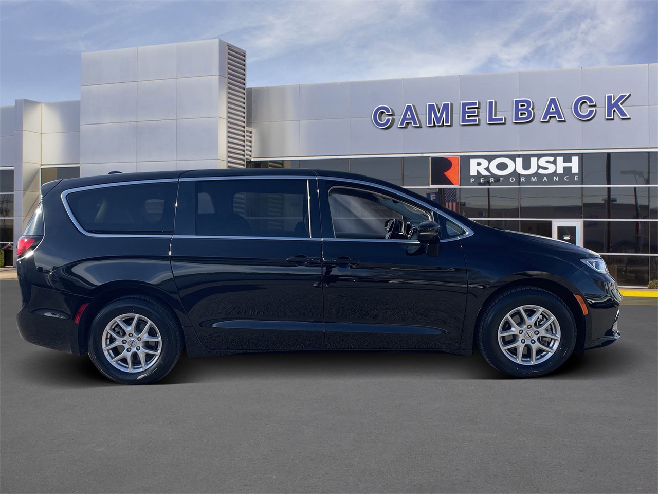 used 2024 Chrysler Pacifica car, priced at $23,993