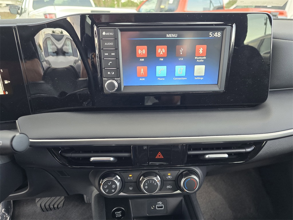 new 2025 Nissan Kicks Play car, priced at $19,995