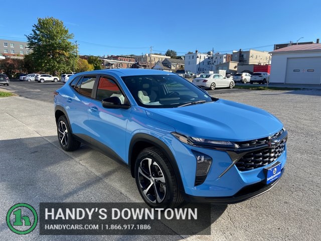 2024 Chevrolet Trax RS's photo