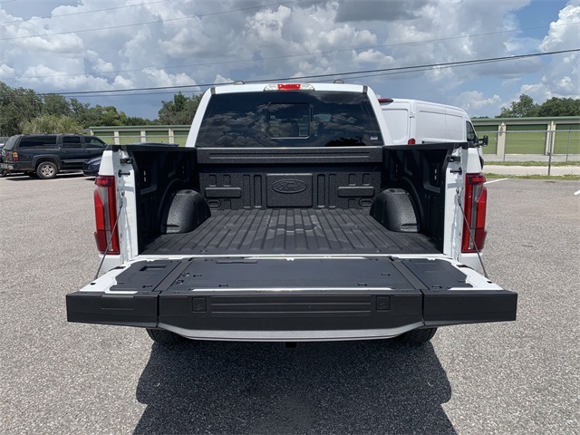 2025 Star White Metallic Tri-Coat Ford F-150 King Ranch 4X4 Truck