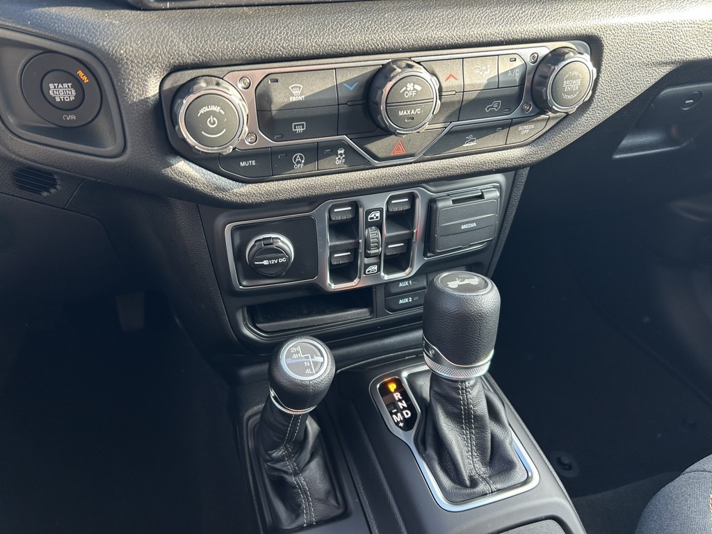 new 2026 Jeep Wrangler car, priced at $46,580