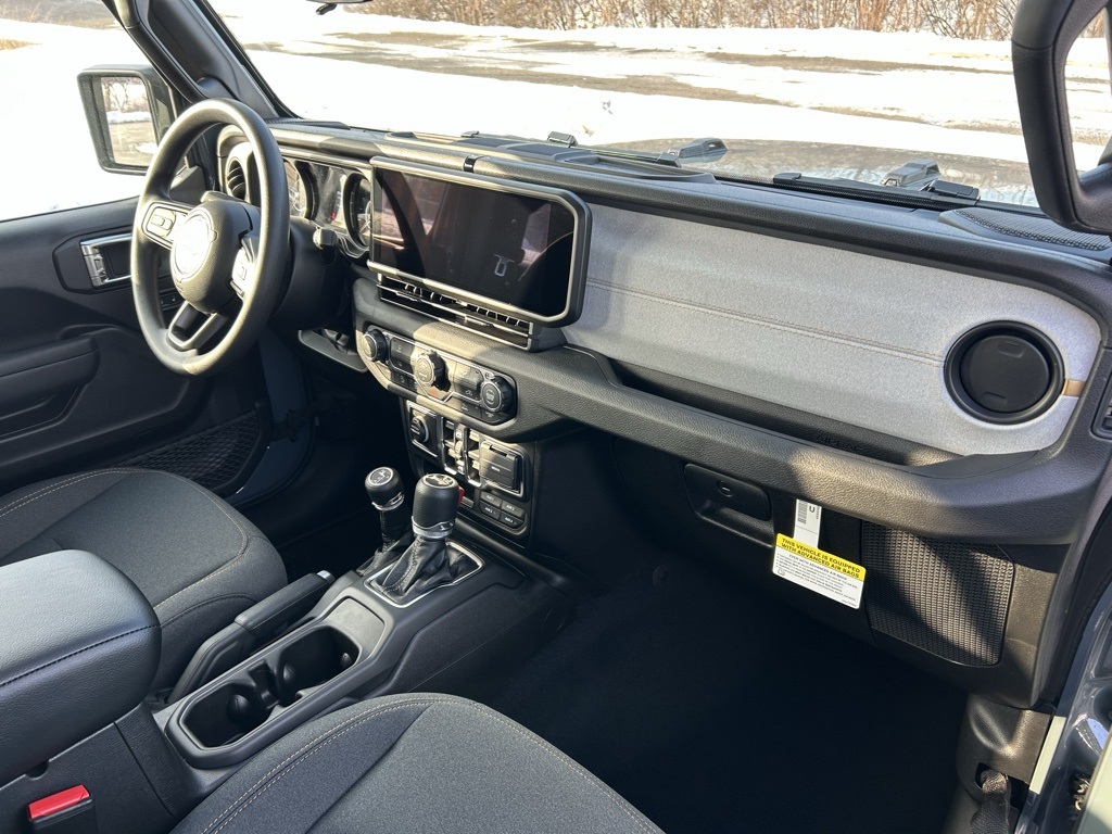 new 2026 Jeep Wrangler car, priced at $46,580