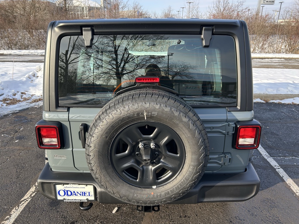 new 2026 Jeep Wrangler car, priced at $46,580
