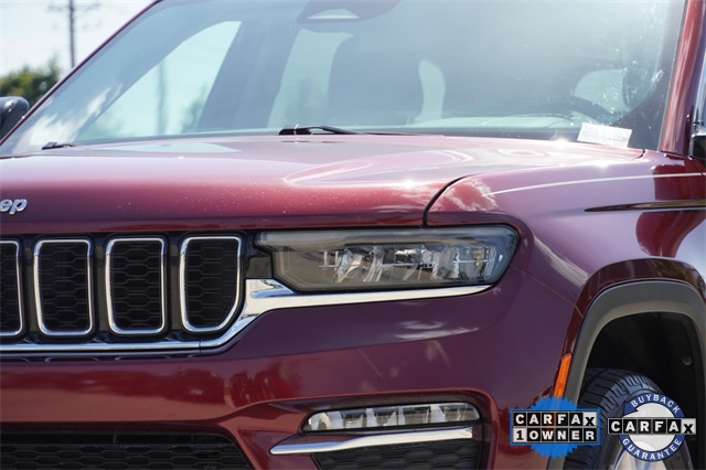 2022 Jeep Grand Cherokee Limited photo 2