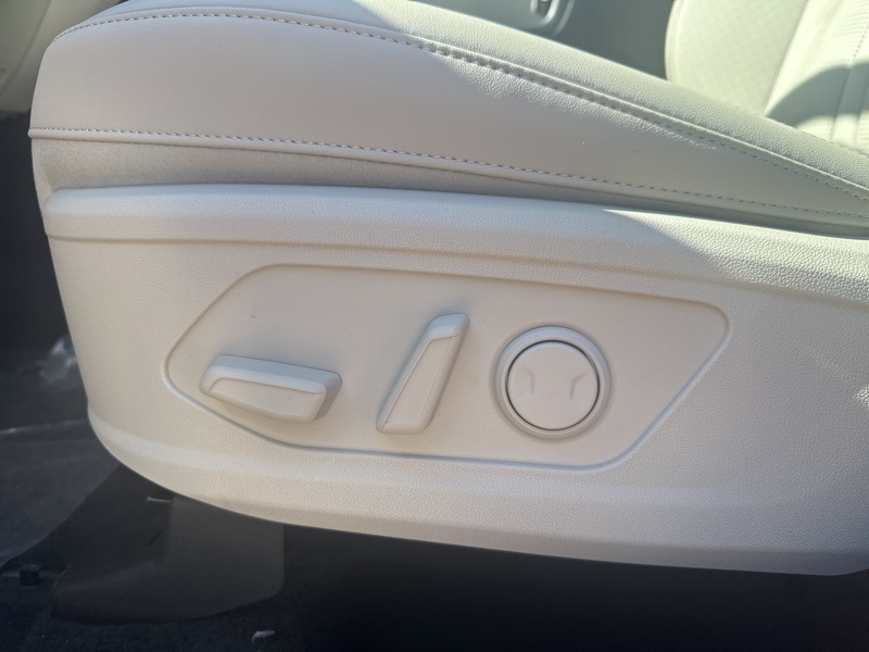 New 2025 Kia Sorento SUV