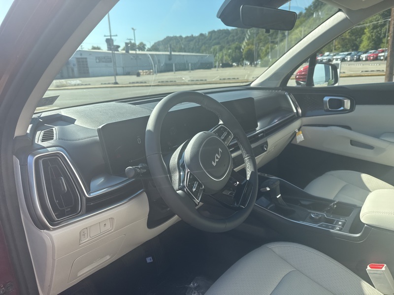 2025 Kia Sorento S photo 24