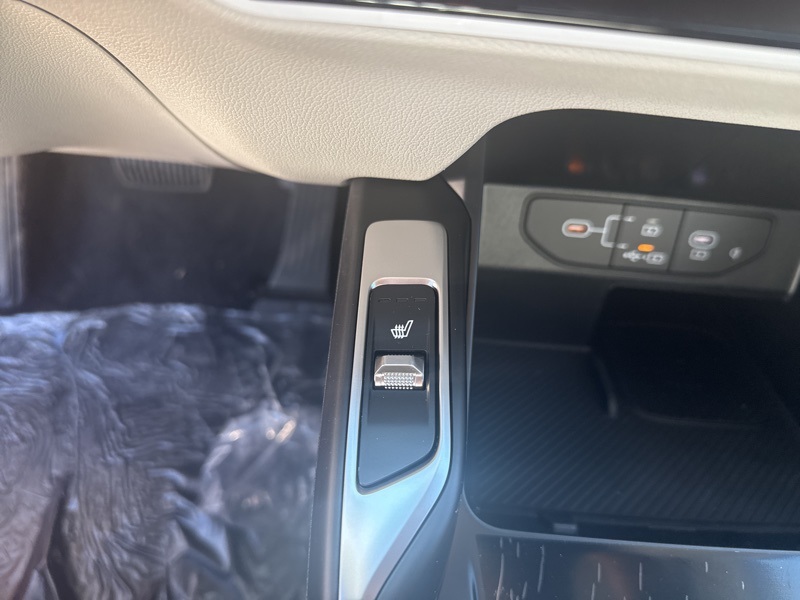 2025 Kia Sorento S photo 35