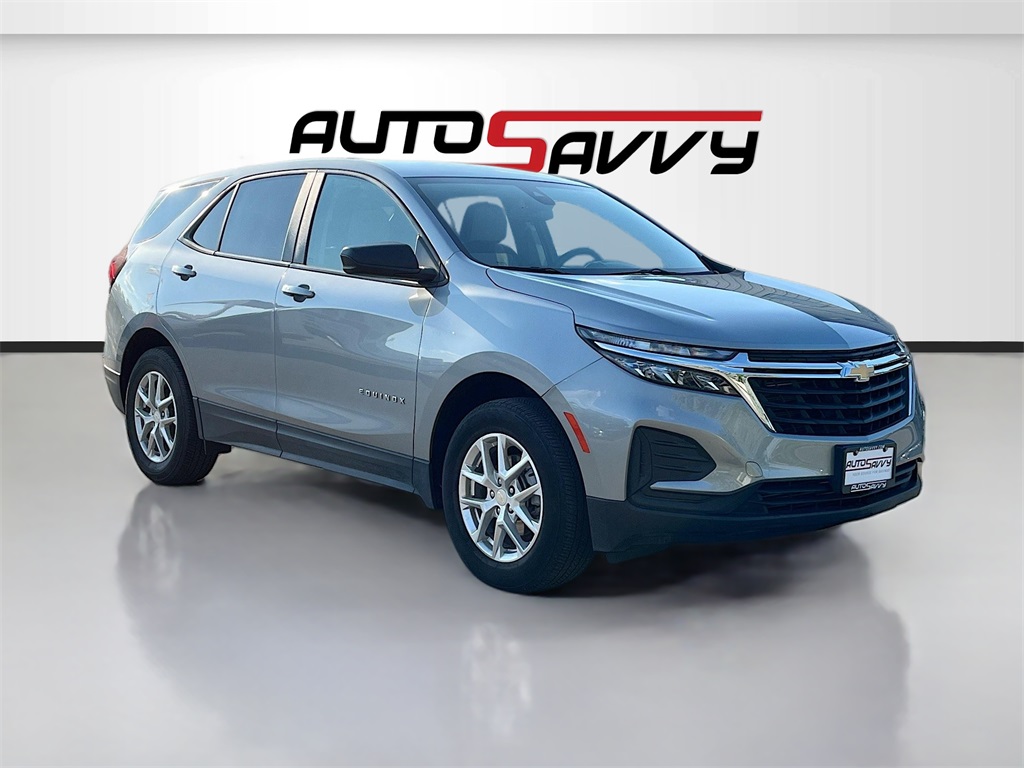 2024 Chevrolet Equinox LS's photo
