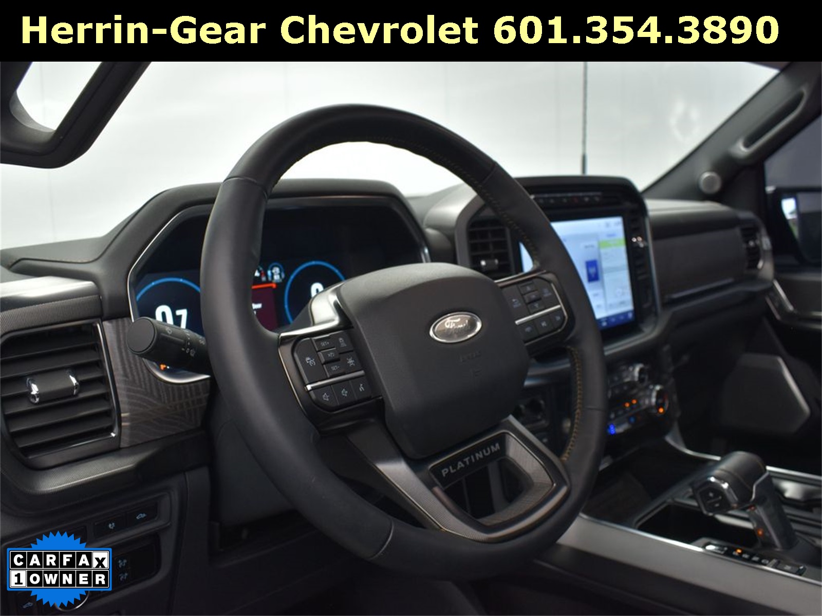 2023 Avalanche Gray Ford F-150 Platinum 4X4 Truck