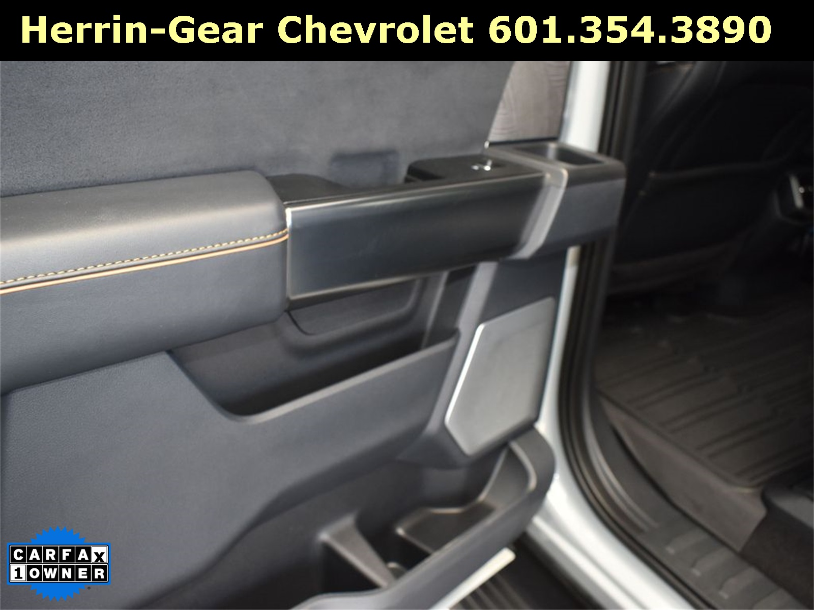 2023 Avalanche Gray Ford F-150 Platinum 4X4 Truck