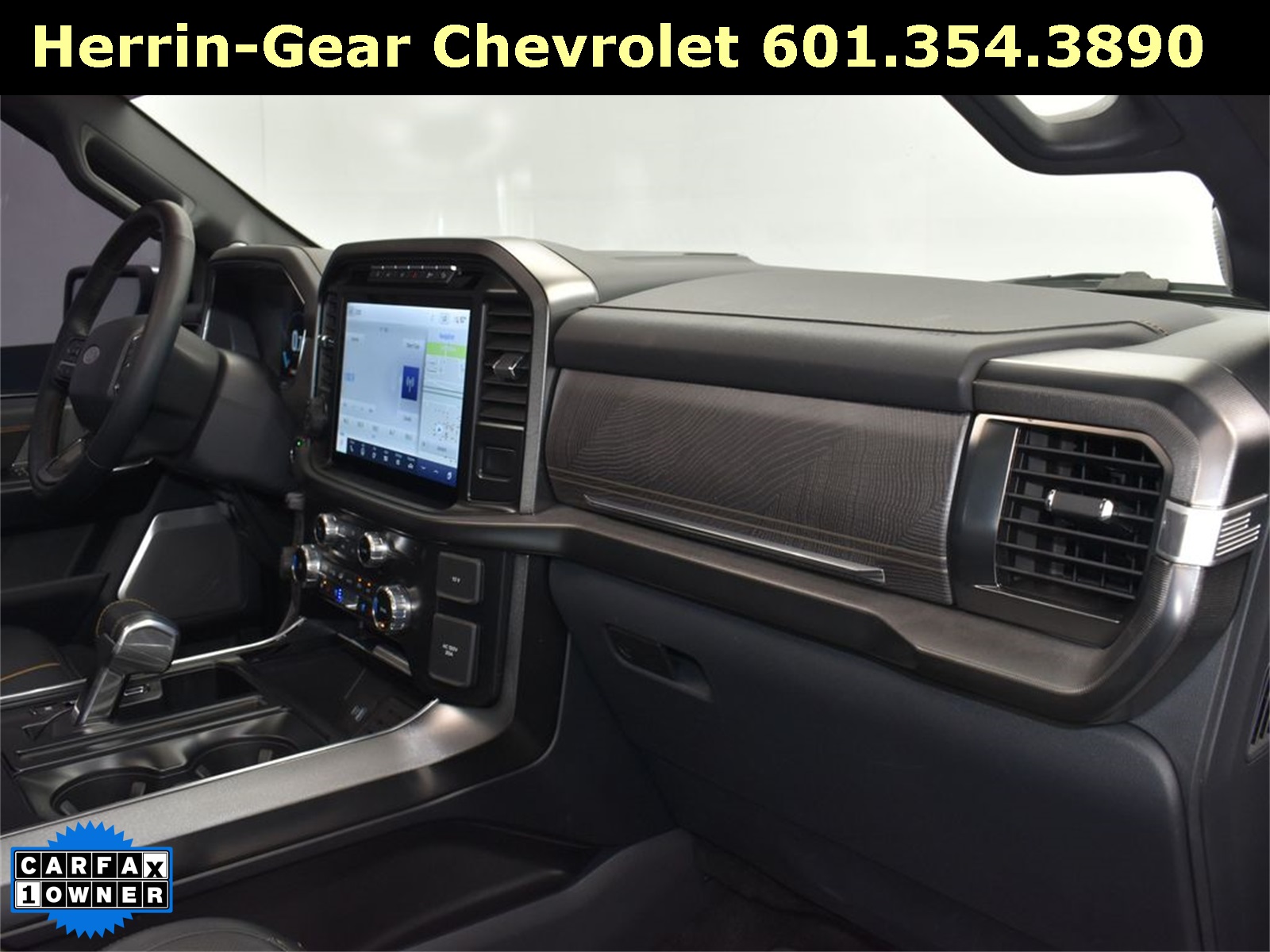2023 Avalanche Gray Ford F-150 Platinum 4X4 Truck