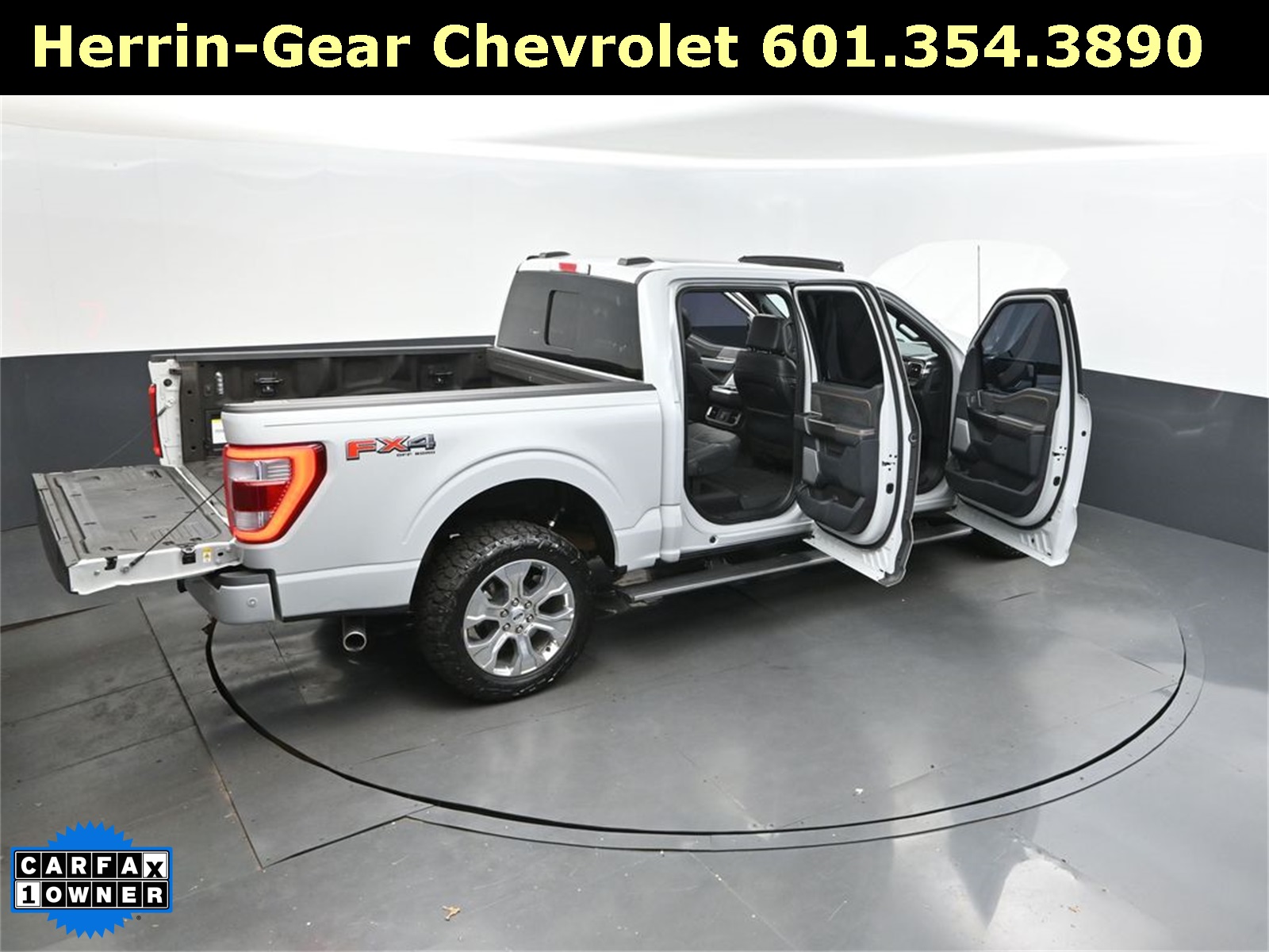 2023 Avalanche Gray Ford F-150 Platinum 4X4 Truck