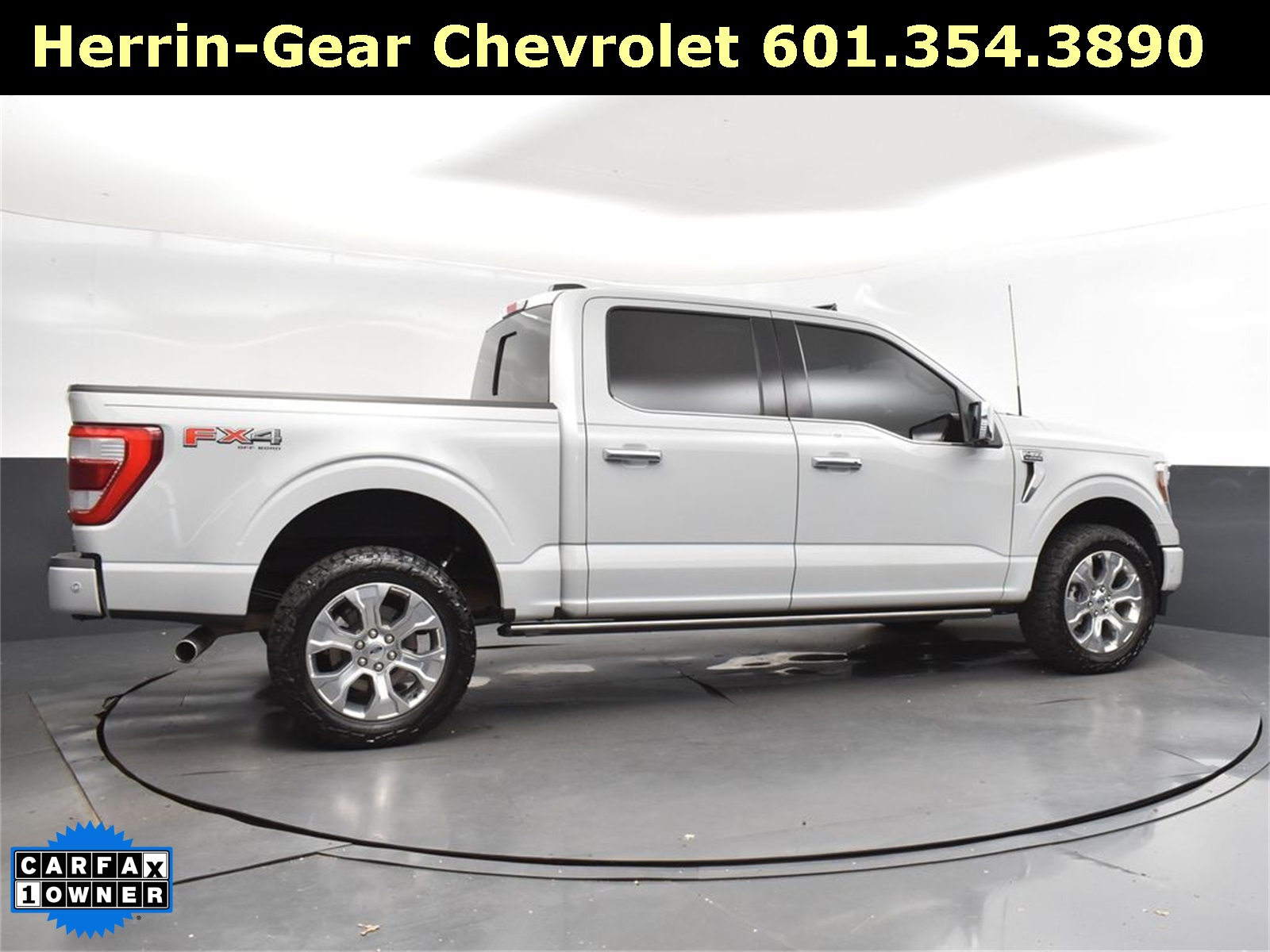 2023 Avalanche Gray Ford F-150 Platinum 4X4 Truck