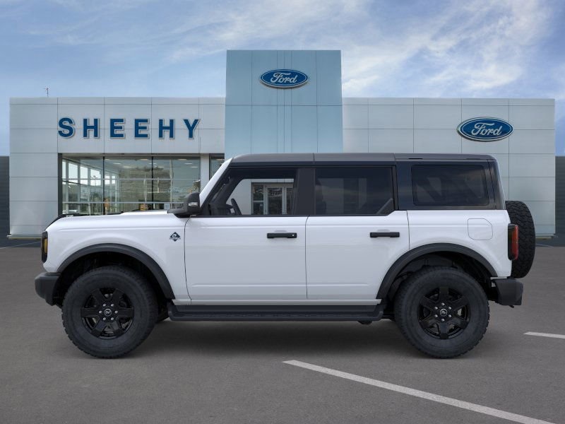 2025 Ford Bronco Outer Banks photo 2