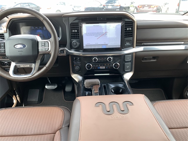 2025 Star White Metallic Tri-Coat Ford F-150 King Ranch 4X4 Truck