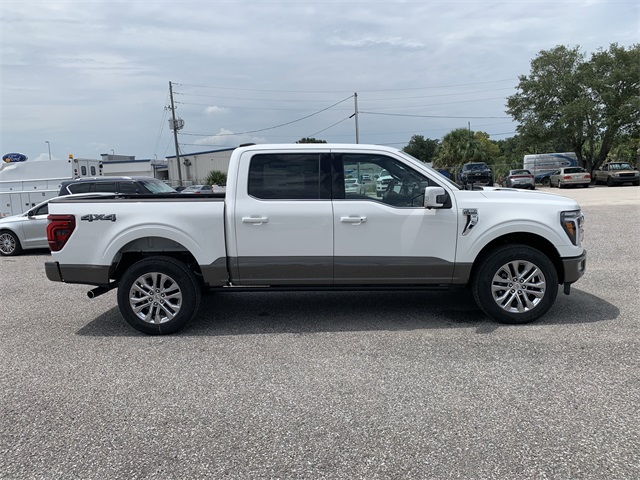 2025 Star White Metallic Tri-Coat Ford F-150 King Ranch 4X4 Truck