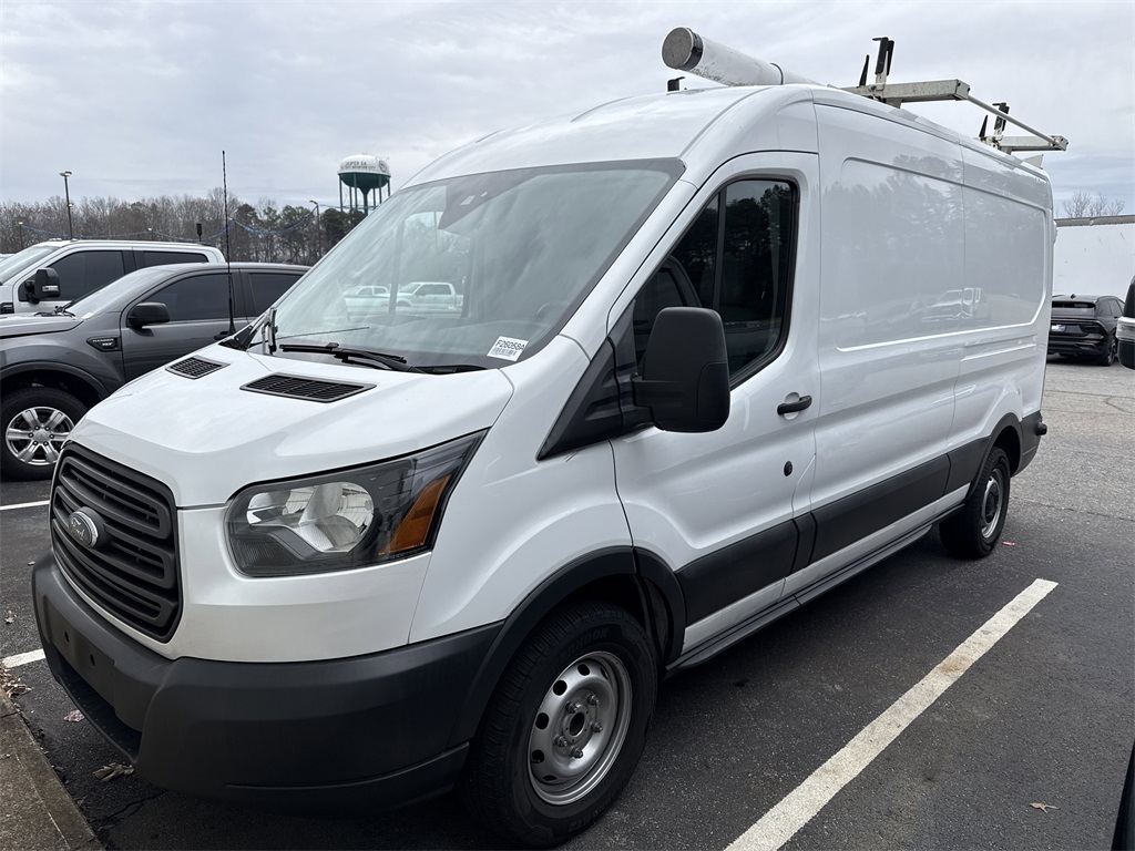 2017 Ford Transit photo 2