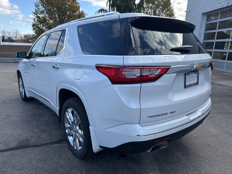 Used 2020 Chevrolet Traverse SUV