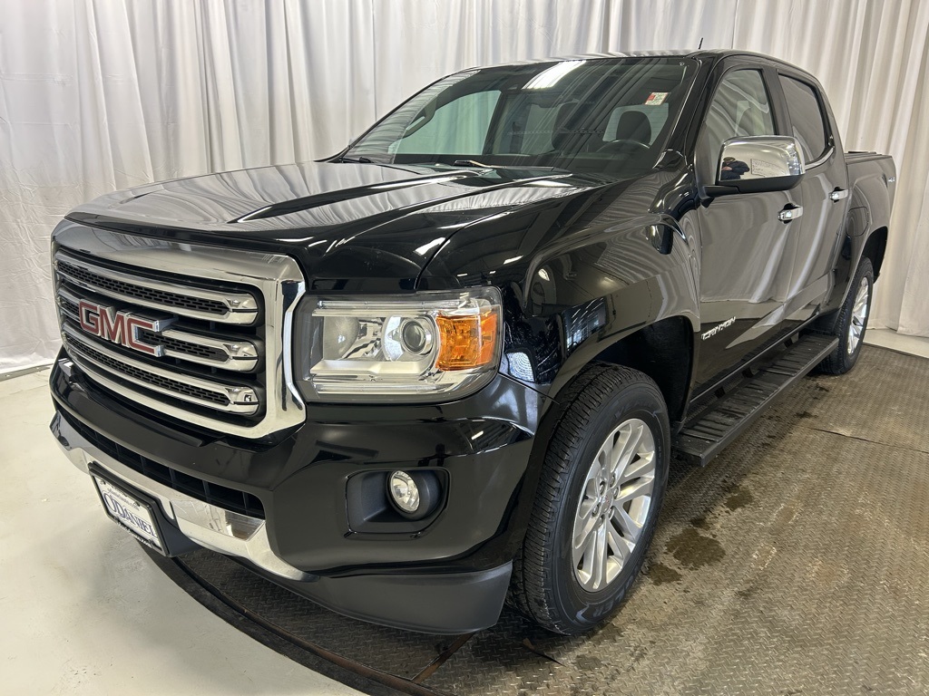 used 2020 GMC Canyon car, priced at $26,994