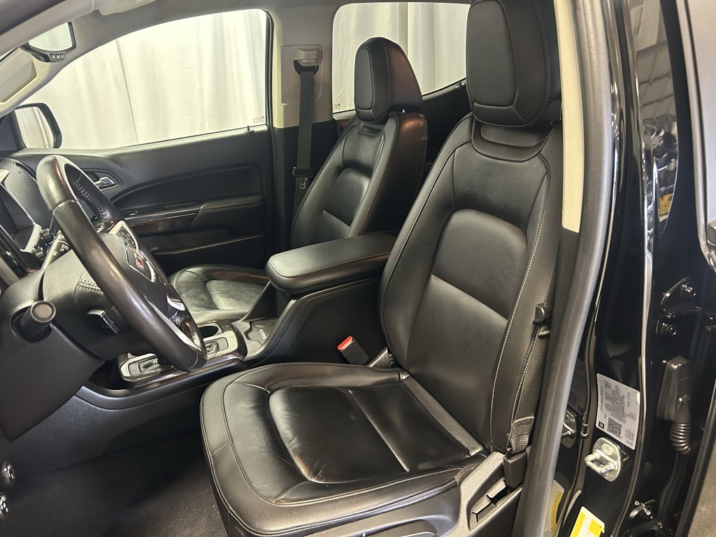 used 2020 GMC Canyon car, priced at $26,994