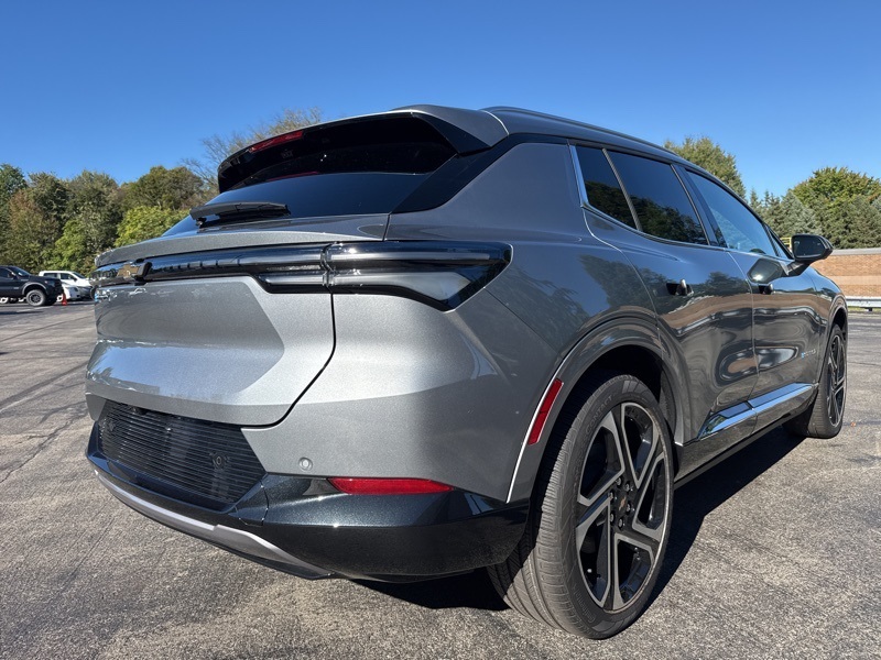 New 2026 Chevrolet Equinox EV SUV