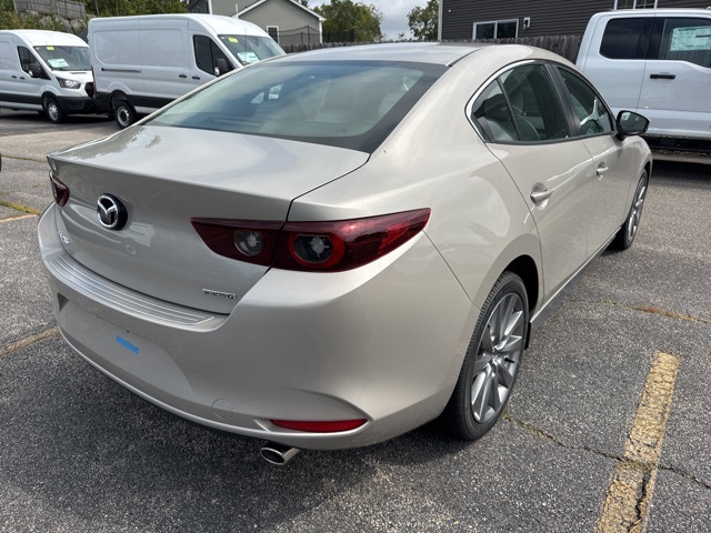 2025 Mazda Mazda3 Sedan 2.5 s Preferred photo 3