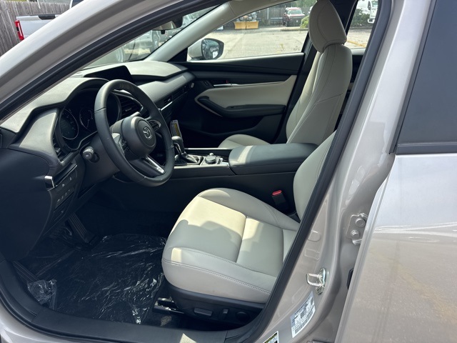 2025 Mazda Mazda3 Sedan 2.5 s Preferred photo 9