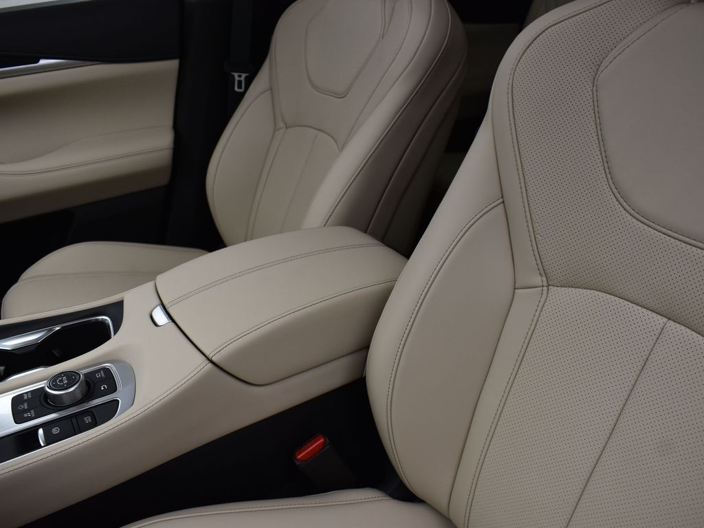 2025 Majestic Infiniti QX60 Sensory AWD SUV