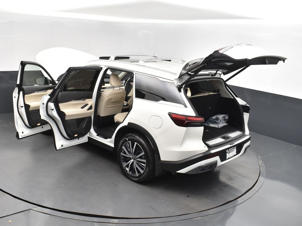 2025 Majestic Infiniti QX60 Sensory AWD SUV