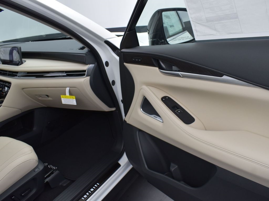 2025 Majestic Infiniti QX60 Sensory AWD SUV