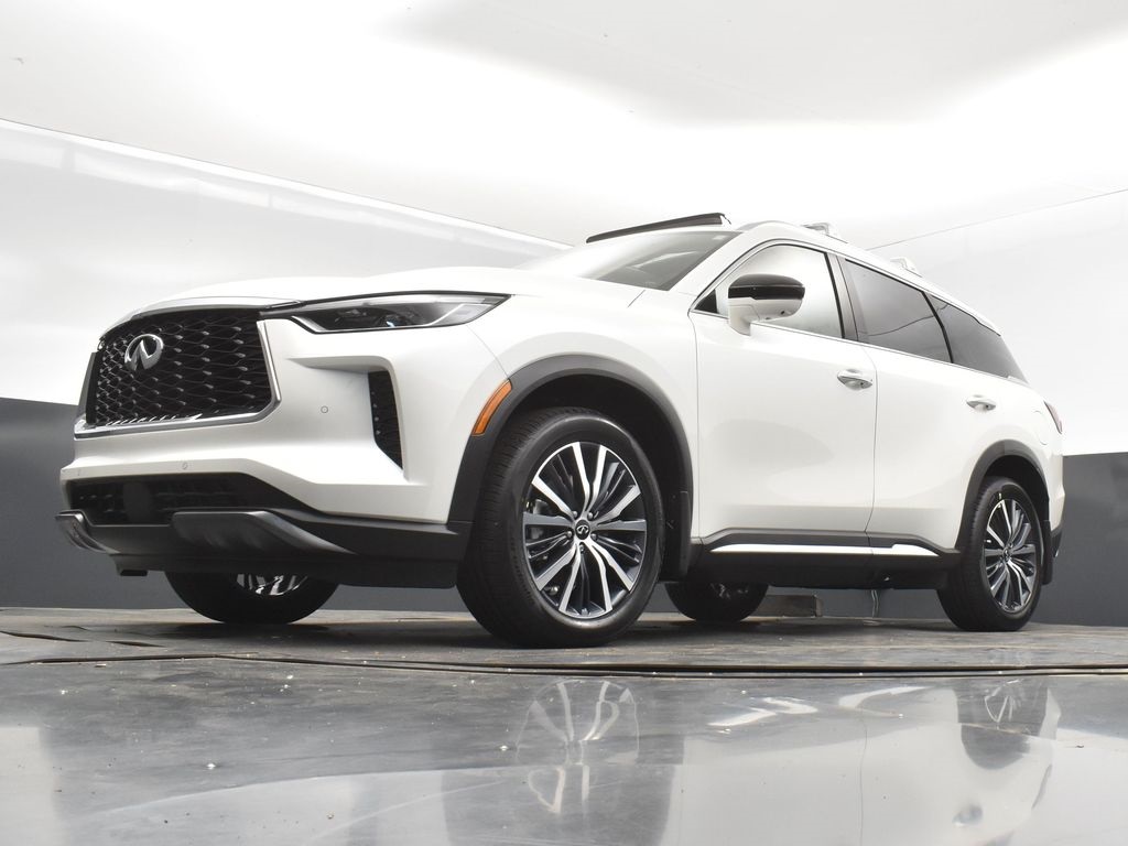 2025 Majestic Infiniti QX60 Sensory AWD SUV