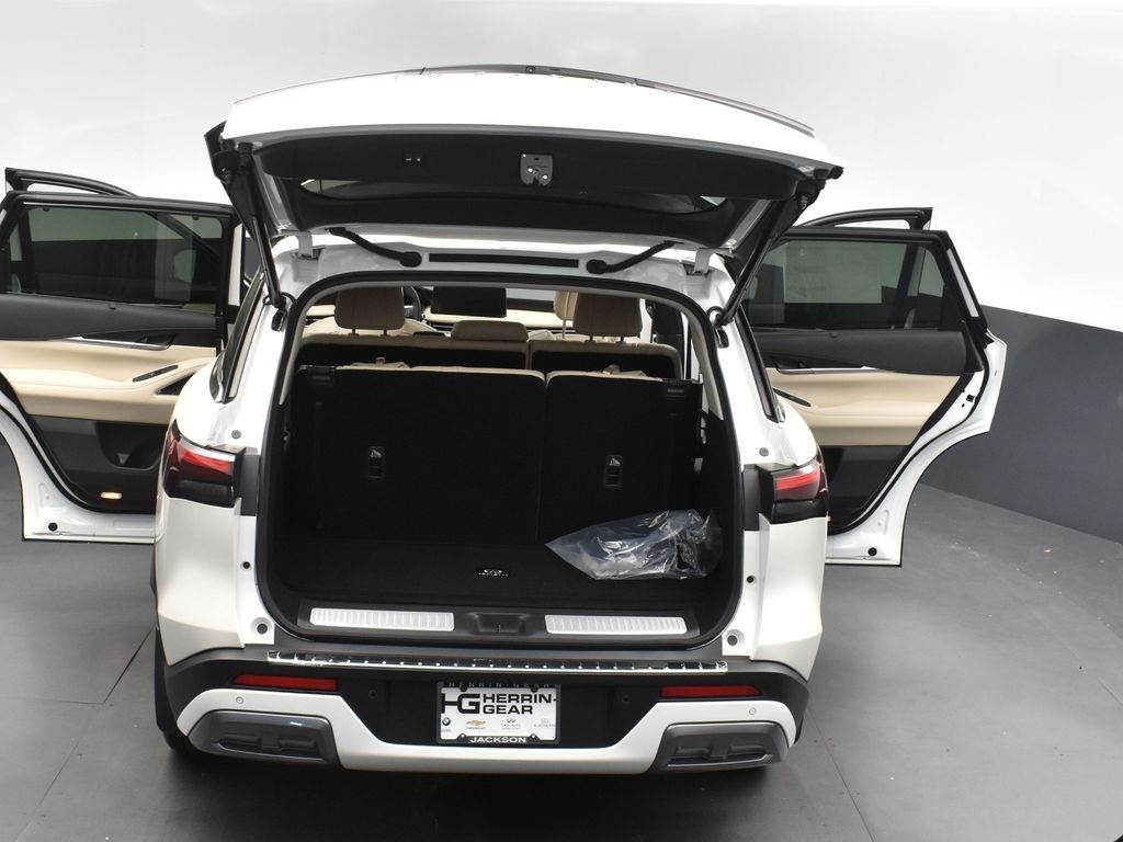 2025 Majestic Infiniti QX60 Sensory AWD SUV