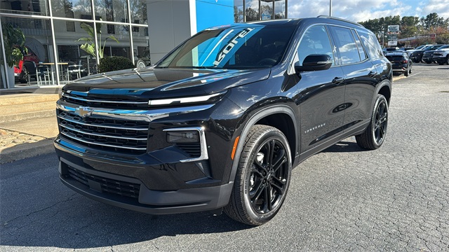 new 2026 Chevrolet Traverse car, priced at $46,870