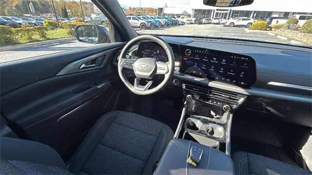 new 2026 Chevrolet Traverse car, priced at $46,870