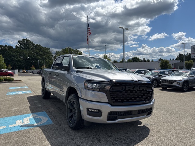 2025 Ram 1500 Big Horn Lone Star photo 4