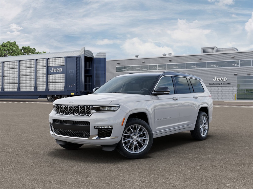 2025 Jeep Grand Cherokee L Summit's photo