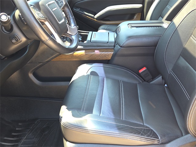 2019 Gmc Yukon Denali photo 15