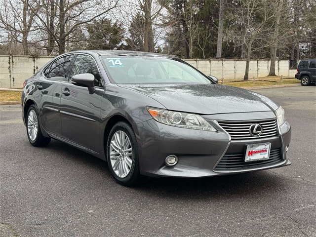 used 2014 Lexus ES car, priced at $15,201