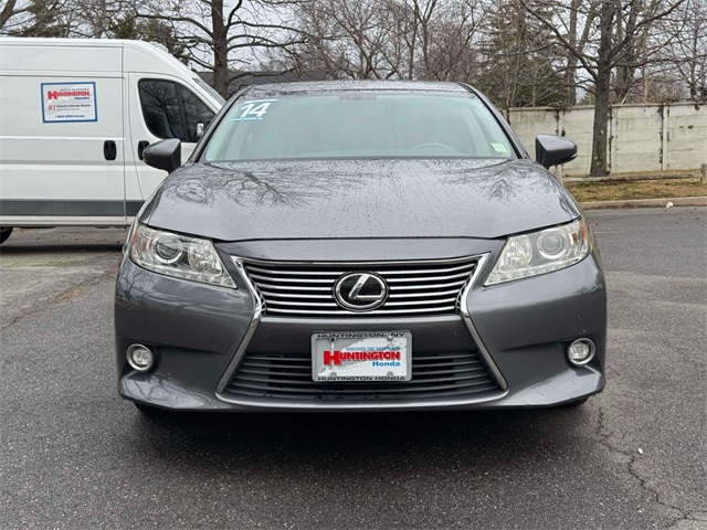 used 2014 Lexus ES car, priced at $15,201