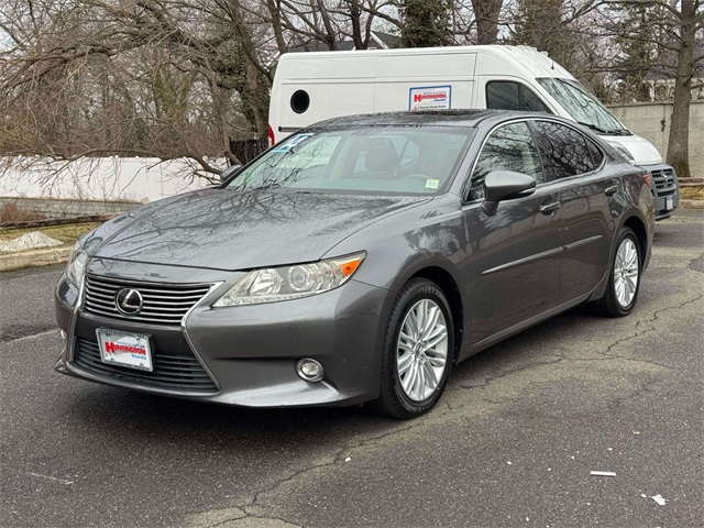 used 2014 Lexus ES car, priced at $15,201